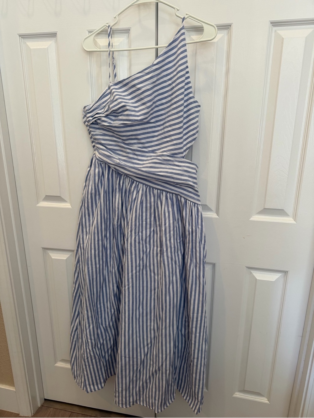 Commense One-Shoulder Blue and White Striped Midi Dress